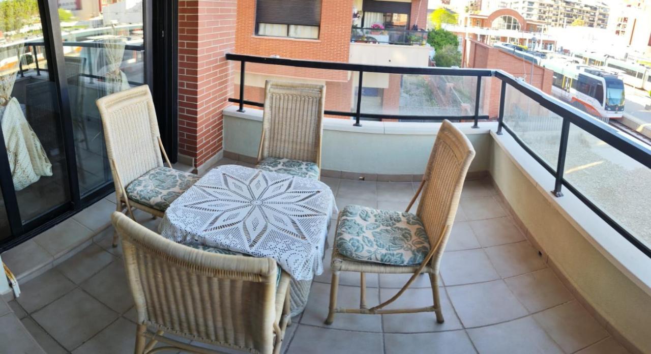 Piso Cercano Al Puerto دينايا المظهر الخارجي الصورة