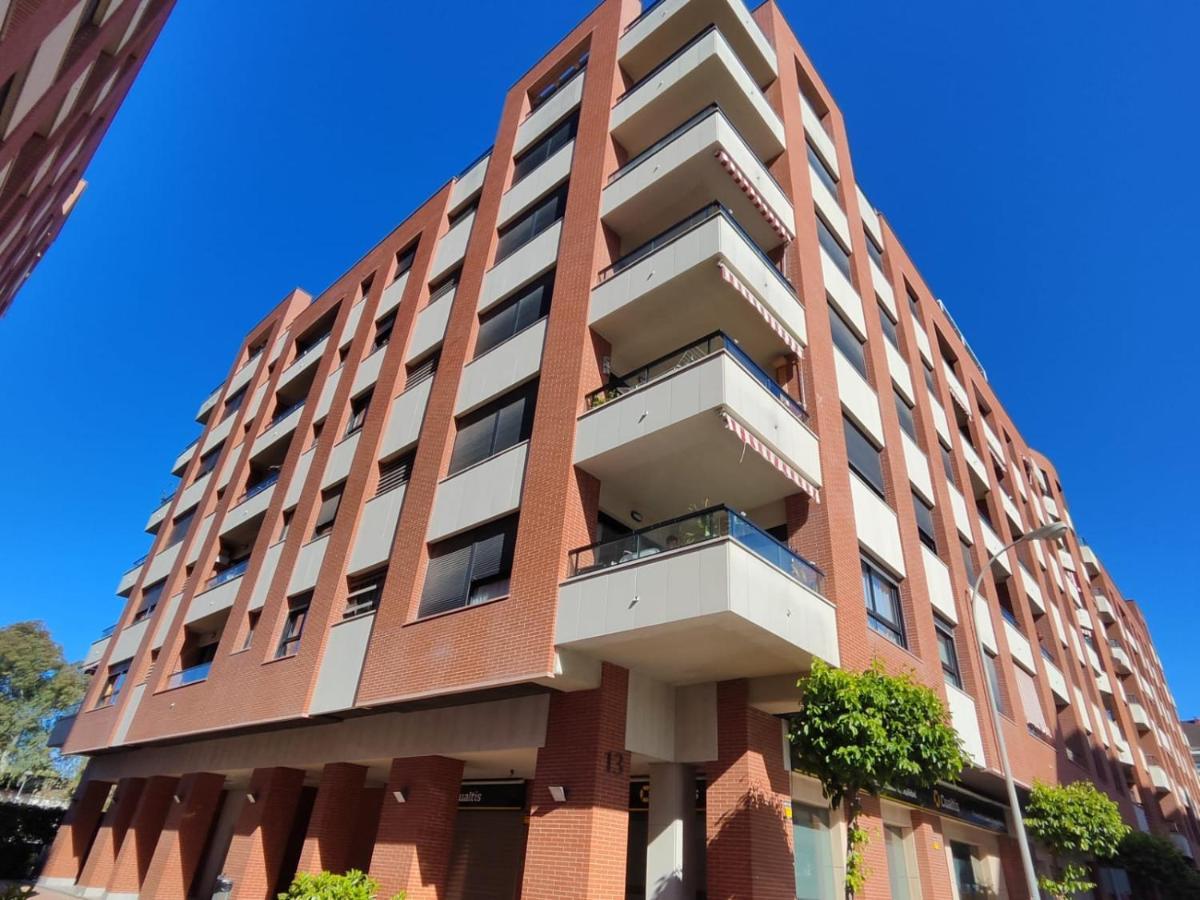 Piso Cercano Al Puerto دينايا المظهر الخارجي الصورة
